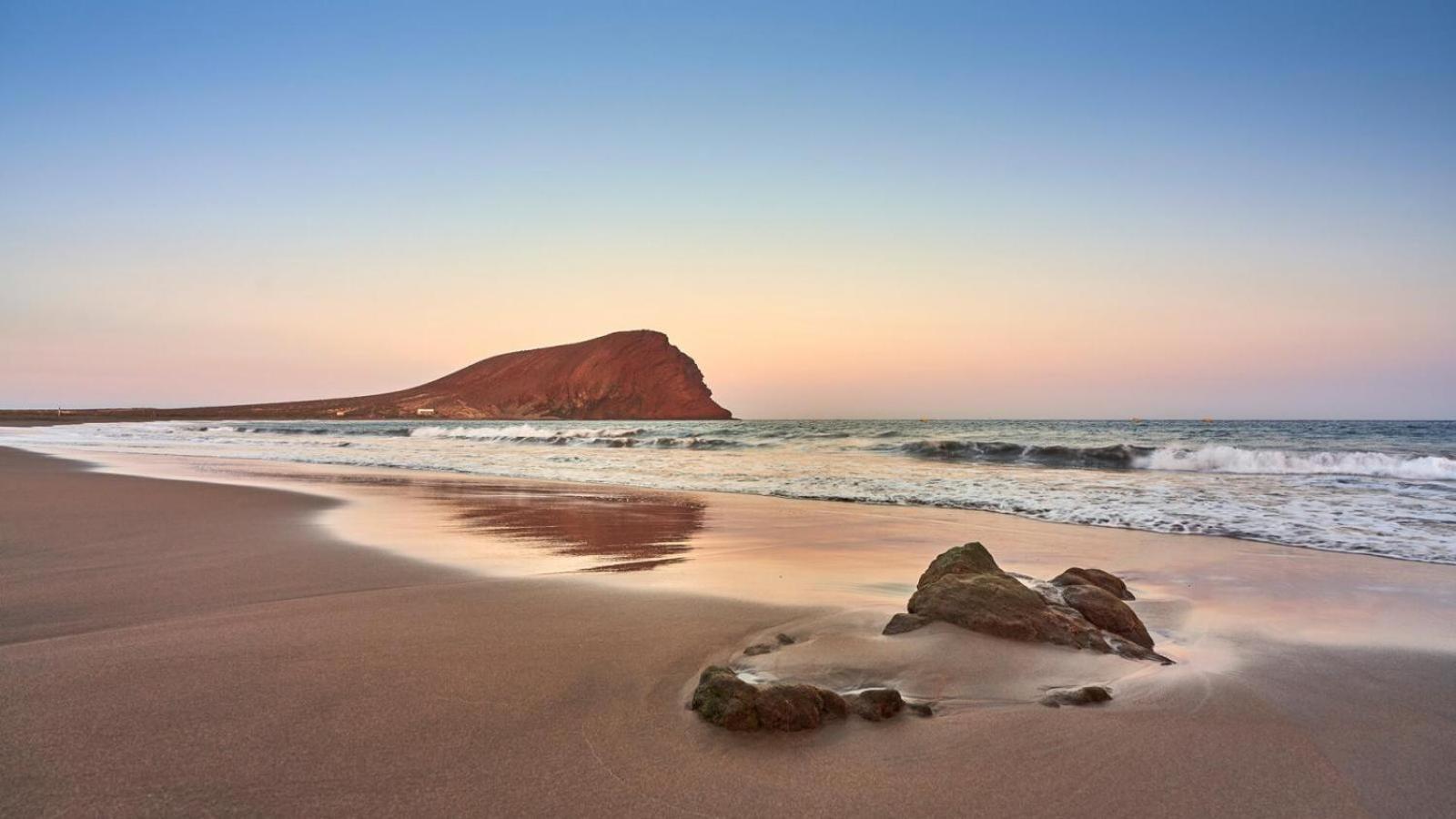 Oceanfront 2 Bedrooms Holiday Home In Tenerife South San Miguel de Abona Dış mekan fotoğraf